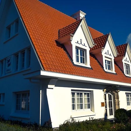 Villa Les Hirondelles De Haan Bagian luar foto